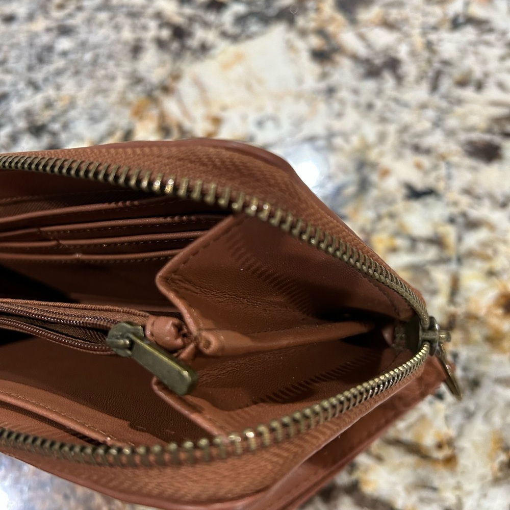 Universal Thread, Wraparound Zip Wallet/Wristlet - image 6